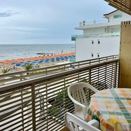 Apartment Casa Mare 305